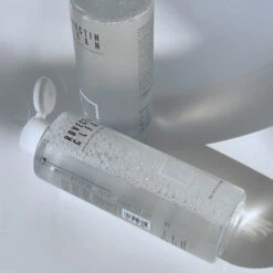 Clean Marine Micellar Deep Cleansing Water -Wishtrend Comestics Store Clean Marine Micellar Deep Cleansing Water thumbnail 04 concept3