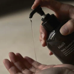 Dear Klairs Daily Comfort Hand Set -Wishtrend Comestics Store Daily Comfort Hand Wash thumbnail 04 concept1 1