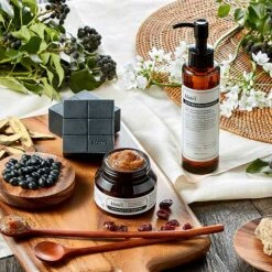 Gentle Black Deep Cleansing Oil -Wishtrend Comestics Store Gentle Black Deep Cleansing Oil thumbnail 04 concept4