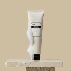 Gentle Black Facial Cleanser -Wishtrend Comestics Store Gentle Black Facial Cleanser thumbnail 04 concept2