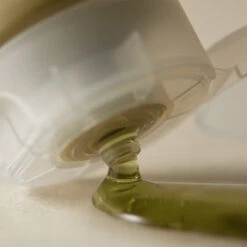 Mugwort Simple Set 1 -Wishtrend Comestics Store Mugwort Gel Cleanser thumbnail 04 concept2 989cdb01 a920 4db1 bfc5 c6b0fa361f0b