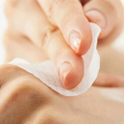 Cosrx One Step Moisture Up Pad -Wishtrend Comestics Store One Step Moisture Up Pad thumbnail 04 concept3