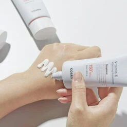 Cosrx Vitamin E Vitalizing Sunscreen Spf 50 -Wishtrend Comestics Store Vitamin E Vitalizing Sunscreen thumbnail 04 concept 1