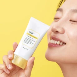 All Day Airy Sunscreen -Wishtrend Comestics Store all day airy sunscreen thumbnail 04 concept3