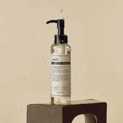 Gentle Black Fresh Cleansing Oil -Wishtrend Comestics Store gentle black fresh cleansing oil thumbnail 04 concept3 ee9397e4 667d 4194 9adb 37a709a093cb